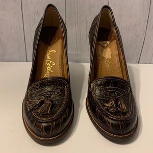 Sam Edelman leather heeled loafer with  tassel, size 9.